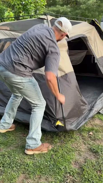 6-person Fanttik c6 pro instant cabin tent. #fanttik #camping #campingtents #campingtent #SummerVibes @Fanttik 