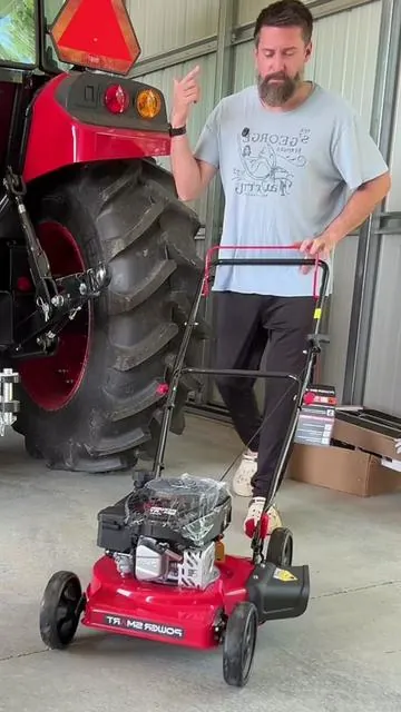 Excellent value on this lawn mower #lawnmower #lawnmaintenance #gardening #tiktokshopstockup #summervibes 