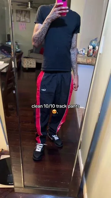 6ft M #fyp #trackpants #fashion 