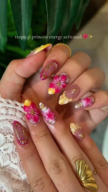 Meet Aloha Shore Set 🌺✨ #pressonnails #nailgoals #reusablenails #summernails #nailday 