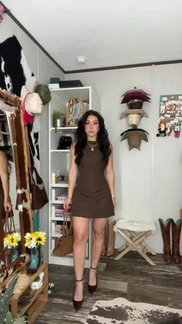 #lauramakeupp98 #ootd #dress #elegantdress #fashion 