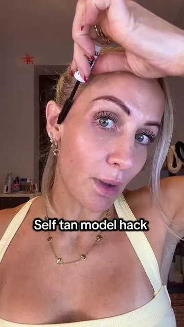 And you don’t wash it off,, girl. #beautybyearth #selftanner #oliveundertone #bronzetan #transferprooftan 