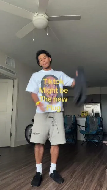 #jerisnotfunny #fypシ゚viral #viral #fyp #trending 