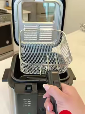 ‼️DESCUENTO‼️@SUSTEAS US #SUSTEAS Deep Fryer with Basket, 1500W Electric Deep Fryer, Temperature Control, Removable Lid, 2.6QT Non-Stick Inner Pot, Easy to Clean Cooker Springtok Cooking Food