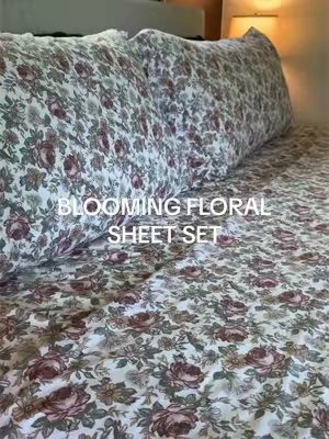 Never taking these off my bed 😴☁️ #linensandhutch #bloomingfloralsheetset #vintagefloral #floralsheets #summerbedding 