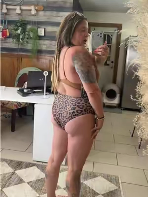 Replying to @Penny Lane I’ve never felt confident in a two piece but the tummy control in this swimsuit is tummy controlling. 🤌 #monokini  #tummycontrolswimsuit  #apronbelly  #SummerVibes #tiktokshopmemorialday 