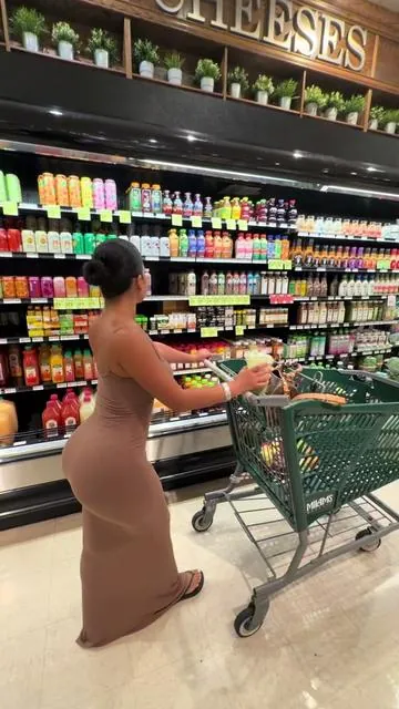 When you find a skims dupe 💅🏽 #skims #skimsdupe #maxidress 