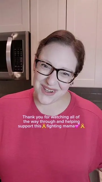 i wanted something gentler for my home without sacrificing convenience 😭 these clean so well, don’t leave my hands feeling irritated, and the lavender scent makes my kitchen smell SO much better instead of smelling like harsh chemicals 😅🤍 Thank you for watching all of the way through and helping support this🎗fighting mama💕🎗 I would be so grateful for any engagement/reposting, it helps so much!!!💜💜💜 #plasticfree #nontoxicliving #nontoxiccleaning #compostable #aesthetickitchen 