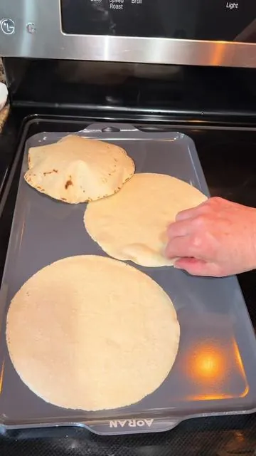 Comal con recubrimiento de cerámica no se pegan las tortillas #comida #foryoupagе #paratiiiiiiiiiiiiiiiiiiiiiiiiiiiiiii #foryoupagе #cocina 
