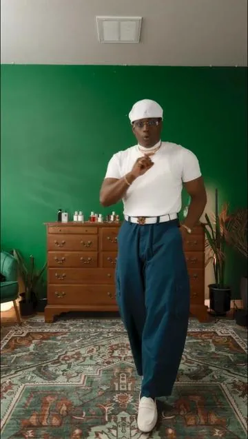 This mock neck turtleneck might be one of the easiest men’s fashion upgrades right now. A regular t shirt can make an outfit feel basic, but the mock neck collar and ribbed knit instantly make everything look more intentional. The fit hugs the arms and shoulders nicely without feeling overly tight, and the lightweight knit fabric makes it wearable year round. This is the kind of men’s top that works for date nights, dinner outfits, business casual looks, or everyday minimalist style. Clean. Simple. Masculine. Timeless. Definitely one of my favorite men’s mock neck shirts I’ve picked up recently. #mockneck #classicfashion #styleinspo #coofandy #menswear 