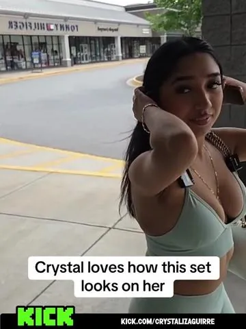 Crystal Izaguirre loves how this leggings and crop top set looks on her @Crystal Izaguirre #style #fashion #tiktokshop 