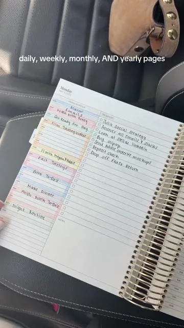 to find all of these in ONE planner (!!!!) finally!