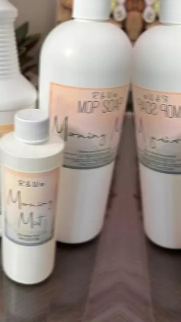 ✨ Clean home, clean vibes ✨ R&W Co. makes cleaning easier, faster, and actually satisfying. Watch the magic happen 🧼💫 #CleanTok #CleaningHacks  #satisfyingcleans 