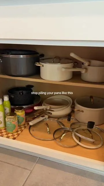 Pots and pans organizer ✨ #potsandpansorganization #kitchenorganization #kitchenstorage  #tiktokshopcreatorpicks #Tiktokshopmemorialday 