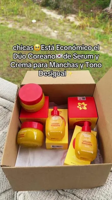 Eqqualberry SkinCare Coreano Set de Serum y Crema Facial SkinCare coreano, serum, crema hidratante, Eqqualberry #tiktokcreatorpicks #SummerVibes #SkinCareCoreanoEqqualberry #SetSerumCremaFacial #CuidadoFacialCoreano Este set de SkinCare coreano contiene un serum y una crema hidratante con vitamina C, hidratante, ceramidas y ácido hialurónico. Ambos productos de Eqqualberry forman parte de mi rutina diaria de aplicación facial. Utilizo el serum tras la del rostro y complemento con la crema, logrando una sensación de hidratación y suavidad en la piel durante el día. The information shared is for general purposes and does not replace personalized professional guidance. Offer availability may be subject to a limited time. The price shown may vary depending on promotions or availability.