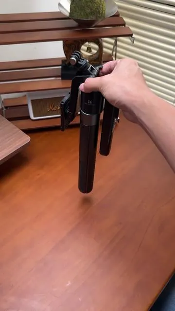 One more dollar. AI tracking + light. Yeah, for sure. 💡 #tripod #vlogging #ugccreator #selfiestick #tiktokmakemebuyit #fyp #SummerVibes #A012S