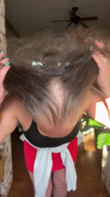 POV: the wig stayed in place through wind, errands, hot flashes, attitude, and a full day of life 💁🏼‍♀️✨ This little grip? Quietly doing the Lord’s work underneath the glam. No sliding, no headaches, no constant adjusting. Just secure, comfy, confident wig days. 🤍 #wigtok #hairloss #wighair #hairlossjourney #wiggrip 