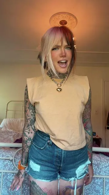 #alternativebaddie #altfashion #alttiktok #altgirl #alternativehair 