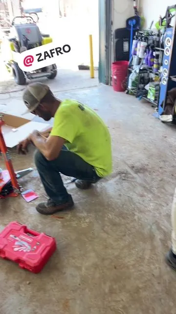 #tools #mmlandscapinglawncare #lawntok #lawncare #summermashup 