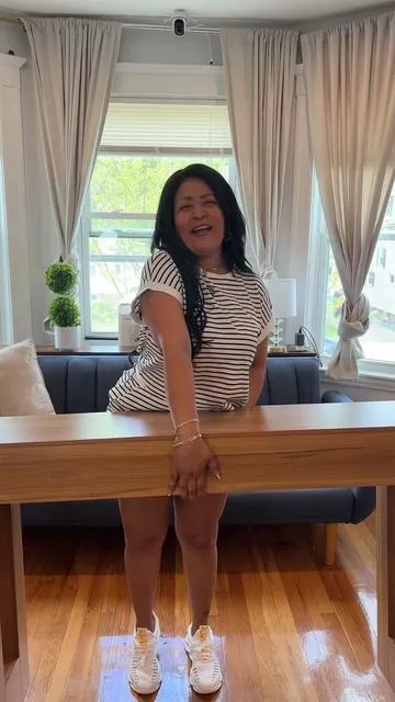 Consola de entrada de sala en un diseño hermoso y minimalista #tiktokshopcreatorpicks #summerbives #consola #decoraciondehogar💞 #console@Weture Living 
