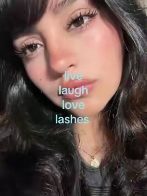 Love that they are wind and water proof 🙂‍↕️#youlucklashes #andytisu #summervibes #lashclusters #tiktokshopcreatorpicks 