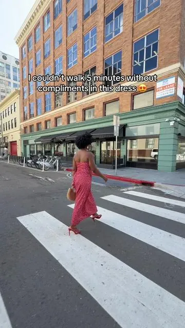 One thing about this dress… she’s gonna get noticed 💯❤️. Click the link and prepare for compliments 💋