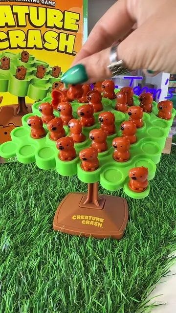 Creature Crash - The Capybara Balancing Game #asmr #games #capybara 