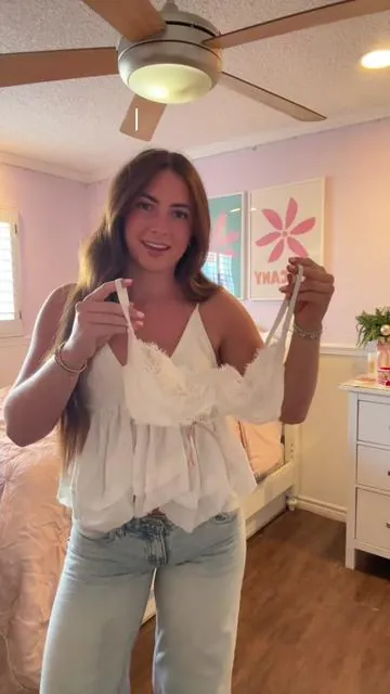 style an outfit with me around my lace bra! 🤍🤍🤍 #lacebra #whitelacebraoutfit #lacebraoutfit 