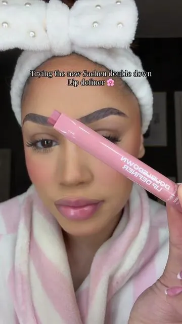 I can’t stop using theseeee!!!!😍💗😭 @SACHEU Beauty US 