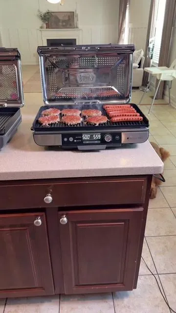 Grilling indoors now with the Ninja Sizzle pro xl! #ninjasizzle #ninjasizzlexl #indoorgrill #indoorgriddle #grilling 