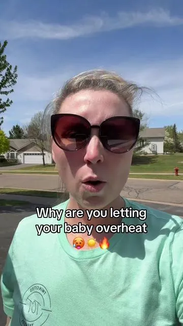 Imagine sitting in the car with 0 airflow and 0 air conditioning 🥵 rear facing car seats never get any A/C. Make sure your babies are staying cool this summer #carseatsafety #momtok #summermusthaves #rearfacingcarseat #mommusthaves 