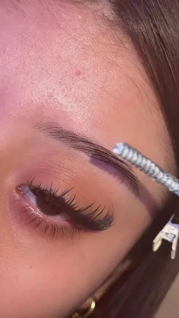 this brow gel has my brows staying in place all day 😍 | #fypツ #oxnnm #browtutorial #browgel #waterproofbrows 