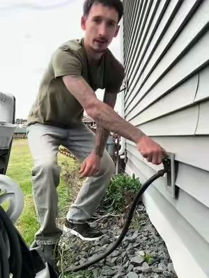 Seriously wish I found these years ago #yard #yardwork #hose #landscaping #parents 