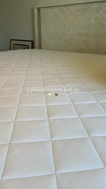 Every piece you need to make your bed  .. yes please 🤩 #bedding #beddingset #homedecor #TikTokShopMemorialDay #summerturnup 