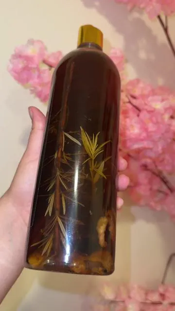 #tiktokshopcreatorpicks #shampooherbal #herbalshampoo #caidadelcabello #caidadecabello 