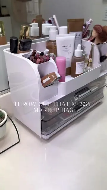 You need this makeup organizer!! #makeup #vanity #vanityorganization #storage #tiktokshop 