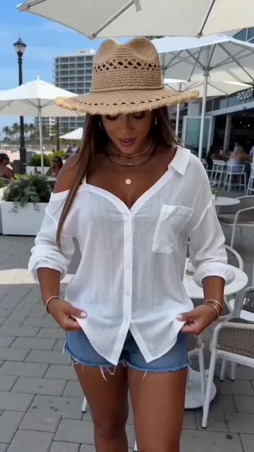 This top is so comfy #womensfashion #asymmetrical #oneshoulder #womenshirts #womenswear 