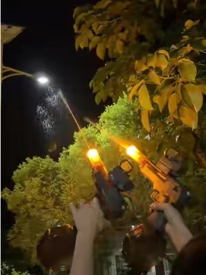 Ts too fun #viral #blowthisup #tiktokshop #fyp #watergunfight 