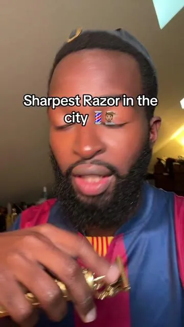 DIY get your haircut on at home #razorcut #menstrimmer #lineup 