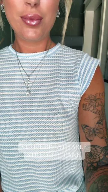 This tank top is perfect for summer, it is leightweight & breathable. It comes in multiple color options. Go ahead and snag it while it’s in stock! #womensfashion #summerfashion #summertank #fyp 