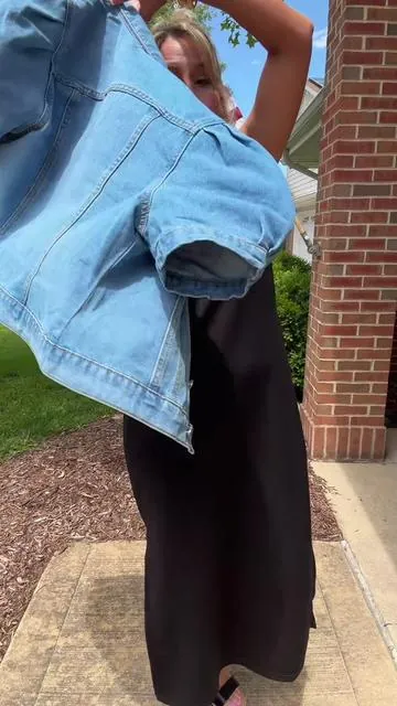 Get ready for all the compliments with this shortsleeve jean jacket. The puff sleeves are adorable! #jeanjacket #denimjacket #denim #affordablefashion #SummerVibes @OBlue Jeans 