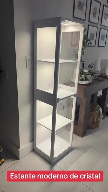 #cabinet #led #light #estante #glass 
