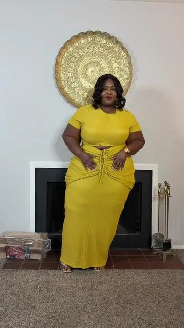 yeah, this look is eating up the Internet and you wanna be the first to grab it before it sells out. I am obsessed with this two piece set . #t#tiktokshopp#plussizefashionp#plussizes#springoutfit