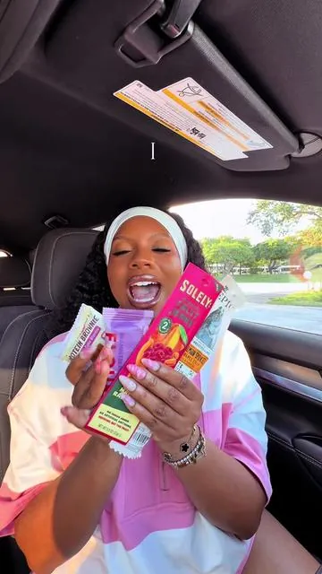 These are my fav healthy snacks that I take with me everywhere  #healthysnacks #antiinflammatorydiet 