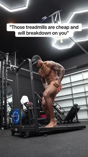 No dogs were hurt in the making this video 😂 #walkingpad #walking #treadmill #inclinetreadmill #inclinewalking 