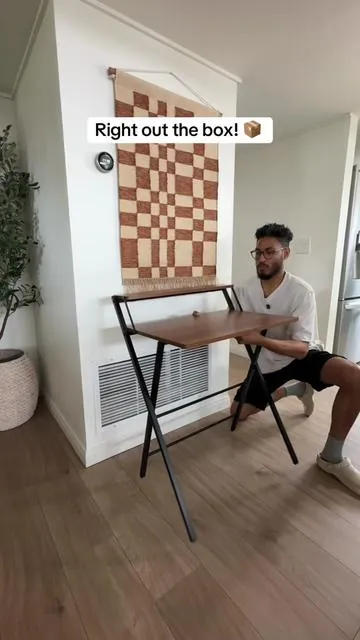 Two tier desk that you can hide #foldingdesk #TikTokShopCreatorPicks #dealsforyoudays #SummerVibes #Tiktokshopfathersday 