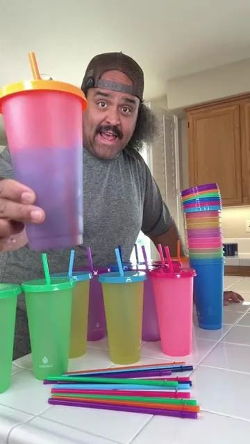 Color Changing Cups! #colorchangingcups 