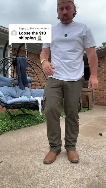 Replying to @BW Buying two pair will help you “loose” that shipping fee! #dickies #summervibes #cargopants #tiktokshopmemorialday #tiktokshopcreatorpicks 