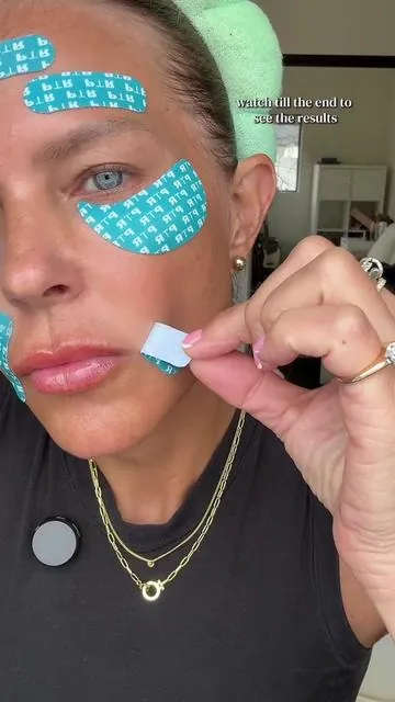 Niacinimide, caffeine and peptide infused face tapes from @Peter Thomas Roth Labs In just 2hrs I got a dramatic reduction in fine lines and wrinkles. #facetape #finelinesandwrinkles #antiagingsecrets #over50skincare #peterthomasroth 