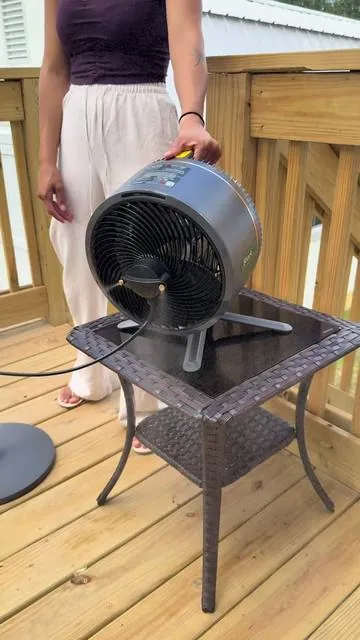 This is sharks cordless new flex breeze and right now you get a massive savings if you claim the coupon on the link! #shark #sharkflexbreeze #coolingfan #mistingfan #summervibes 